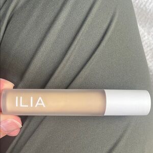 ILIA Concealer